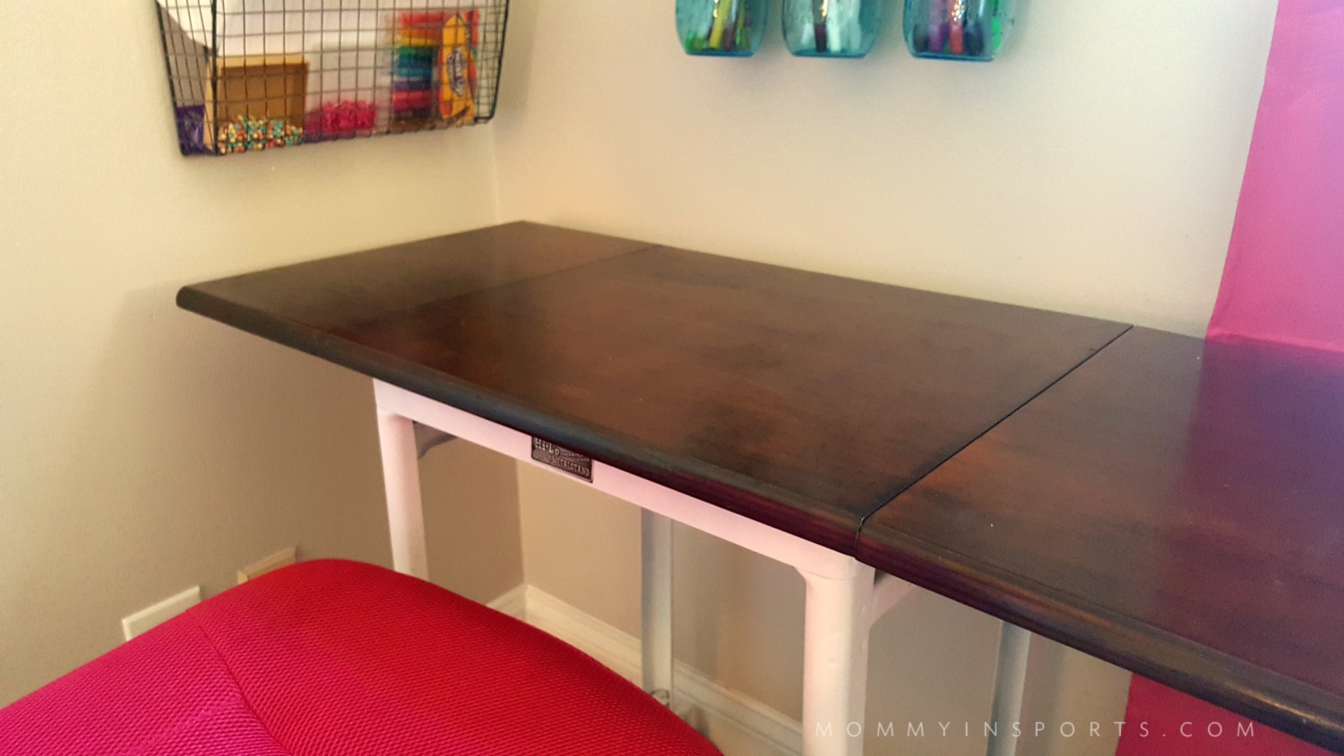 Upcycle a vintage typewriter table into a super cute kid's desk in an afternoon. Don't spend big bucks when you can make something old beautiful and new again! The perfect project, this DIY upcycled vintage typewriter table!