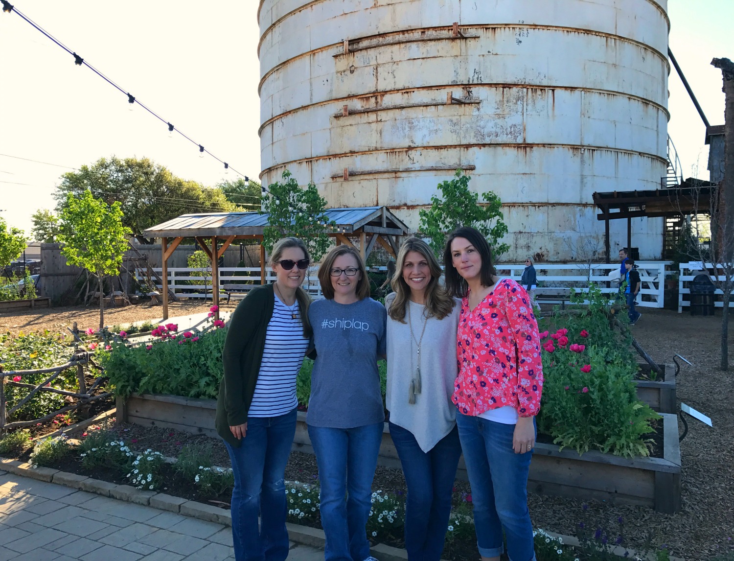 Heading to Waco for a girls weekend at Magnolia Market? Here's what you need to know to have an awesome Fixer Upper weekend!